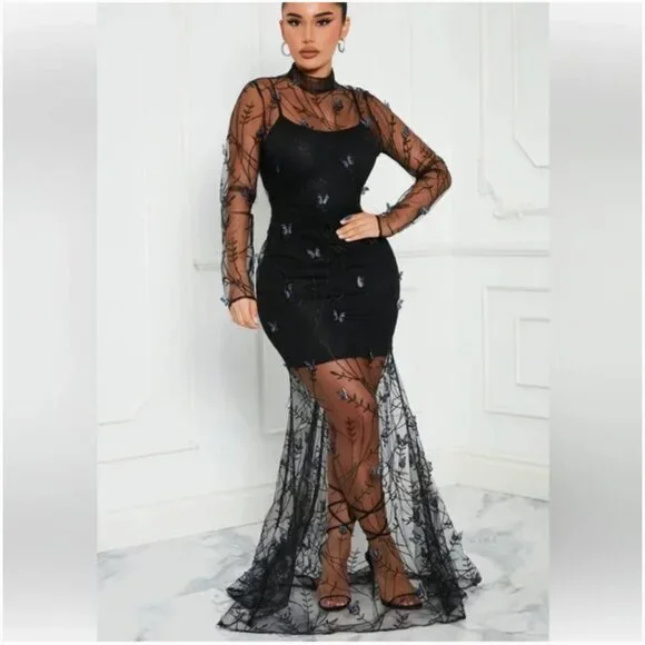 Fashion Nova | Dresses | Fashion Nova Butterfly Embroidered Maxi Dress Size  Xl | Poshmark